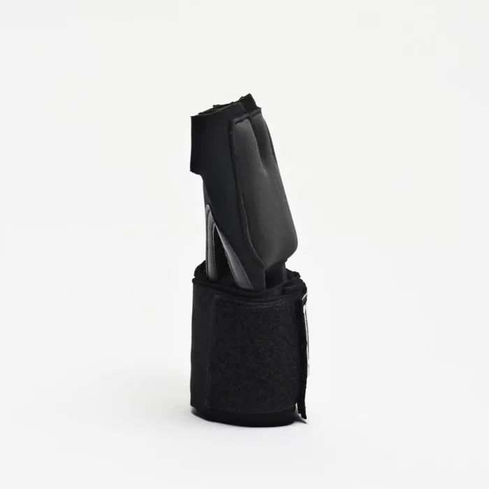 UNDERGLOVES - Image 3