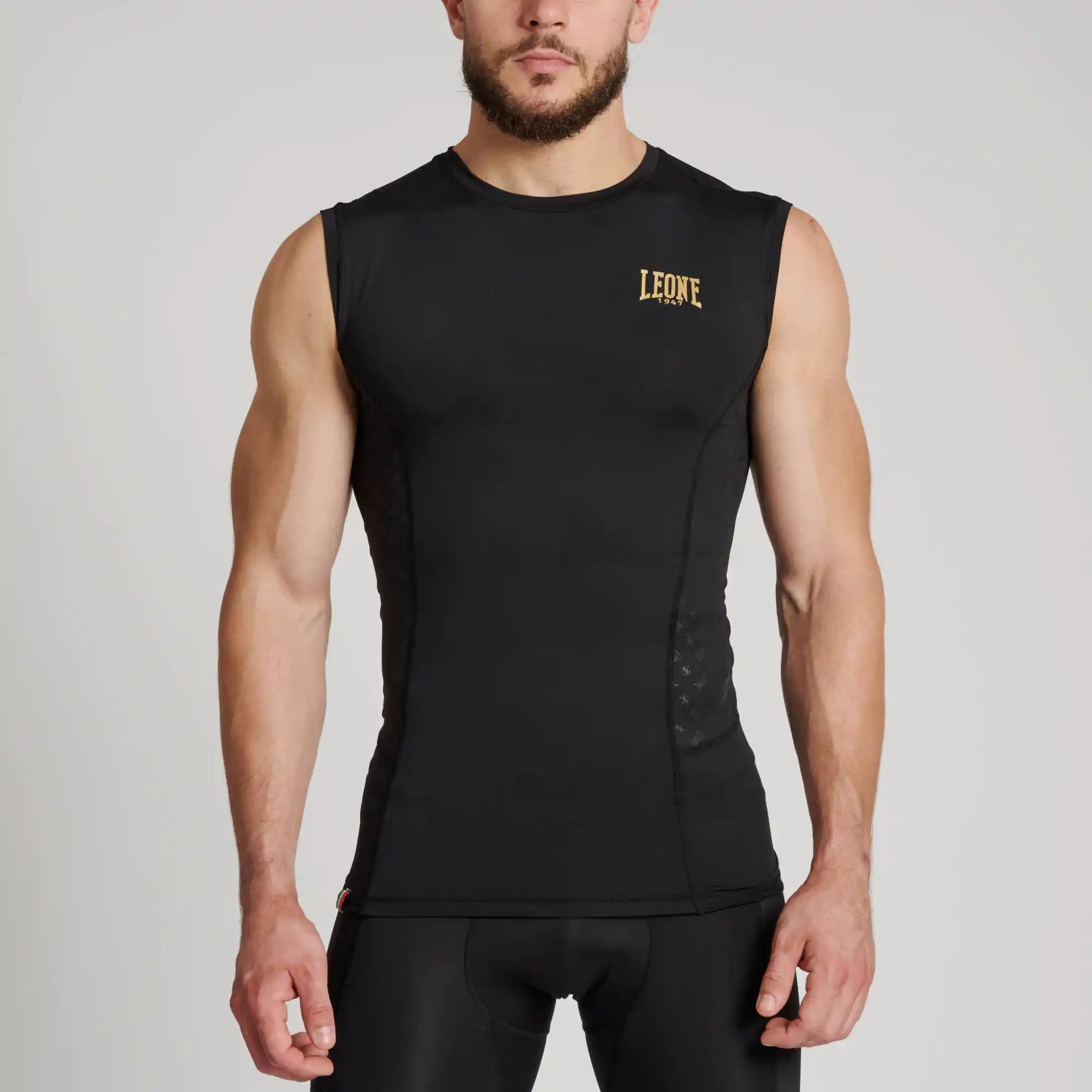 9134dd1a664e28b77b470878b2014b37 DNA SLEEVELESS COMPRESSION T-SHIRT - Slika 1